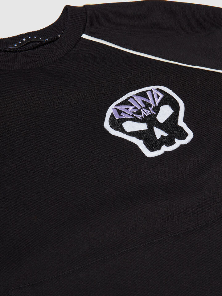 Oversized sweatshirt with patch - boys' knitwear - Black | Sisley Young image number 3